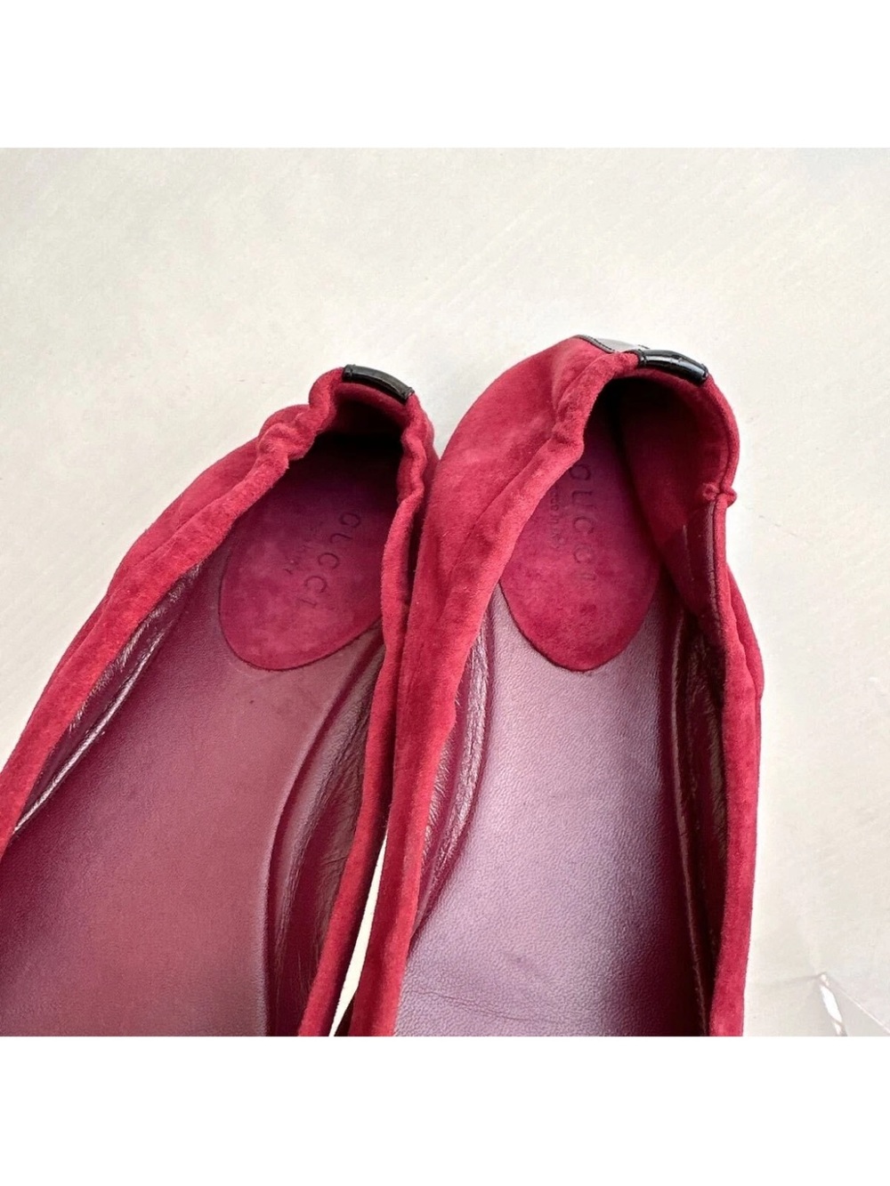 Gucci Wine Suede & Black Patent Ballet Flats with Bamboo Horsebit - Picture 6 of 9